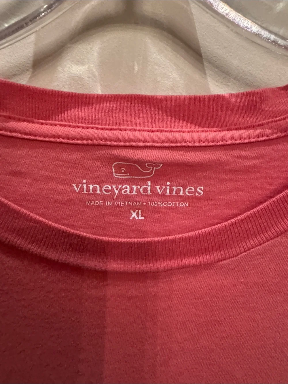Vineyard Vines Short Sleeve Pocket Tee in Coral